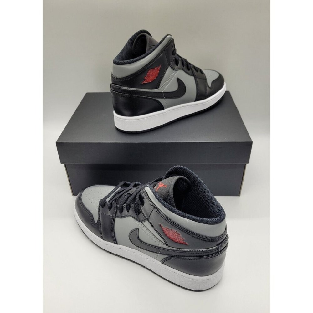 Jordan 1 Mid 'Shadow' (GS) 554725-096 - Picture 7 of 11